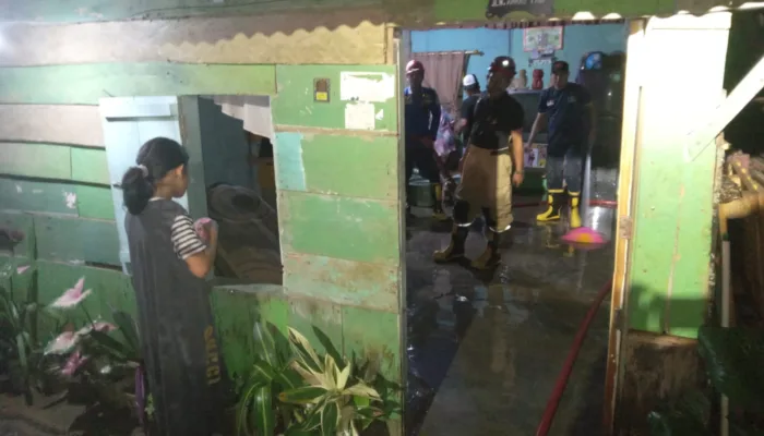 Banjir Rendam Rumah Warga, Evakuasi di desa balambano Berjalan Lancar