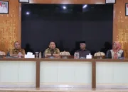 Setiap Desa Dapat Rp2 Miliar, Bupati Irwan Tekankan Fokus Pengembangan Potensi Desa