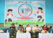Staf Ahli Ekonomi dan Keuangan Buka Turnamen Bulutangkis Antar SD di Malili