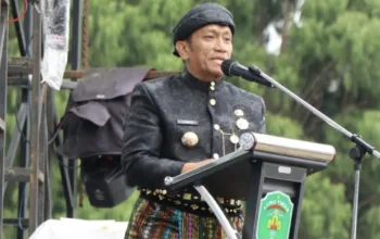 Tak Tunggu Tahun Depan, Bupati Irwan Siap Luncurkan Program Kartu Sakti Tahun Ini