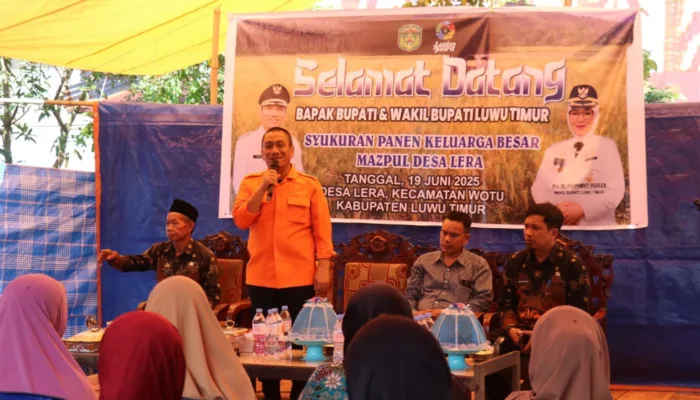 Petani Desa Lera Curhat Soal Alsintan, Bupati Irwan : Segera Buat Proposal