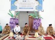 Bupati Irwan Motivasi Siswa-siswi MAN Lutim di Peringatan Maulid Nabi