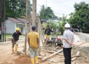Bupati Luwu Timur Lakukan Peninjauan Proyek Gerbang Perbatasan di Burau