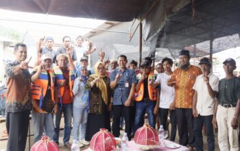 Serahkan Bantuan Penangkapan Ikan, Wabup Puspa Pastikan Peningkatan Produktivitas Nelayan