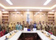 Pj. Sekda Lutim Pimpin Rapat Perda MHA Identifikasi Hak Tradisional Lutim