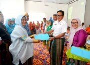 Pj Sekda Lutim Kukuhkan 41 Alumni, Perkuat Pelestarian Budaya Luwu