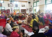 Pemkab Lutim Ikuti Prosesi Adat dalam Peringatan HJL ke-758 dan HPRL ke-80