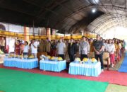 Hadiri HUT Emas Gereja Kibaid Wawondula, Bupati Irwan Janjikan Dukungan Pembangunan