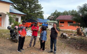 Meski WFH, Jumat Bersih Tetap Berjalan: Fokus Benahi Drainase hingga Pohon