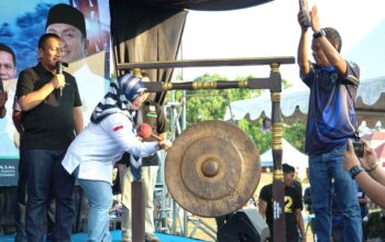 Ribuan Peserta Ikuti Turnamen Domino Bupati Cup I Lutim, Pecahkan Rekor Hadiah Terbanyak