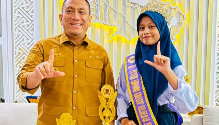 Winner Ekraf Sulselbar UMKM Luwu Timur, Aura Raih Gelar