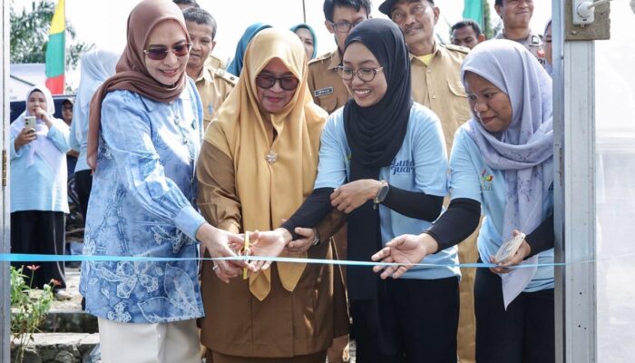 Rumah Hijau untuk Semesta: KWT Manurung Raih Rp100 Juta