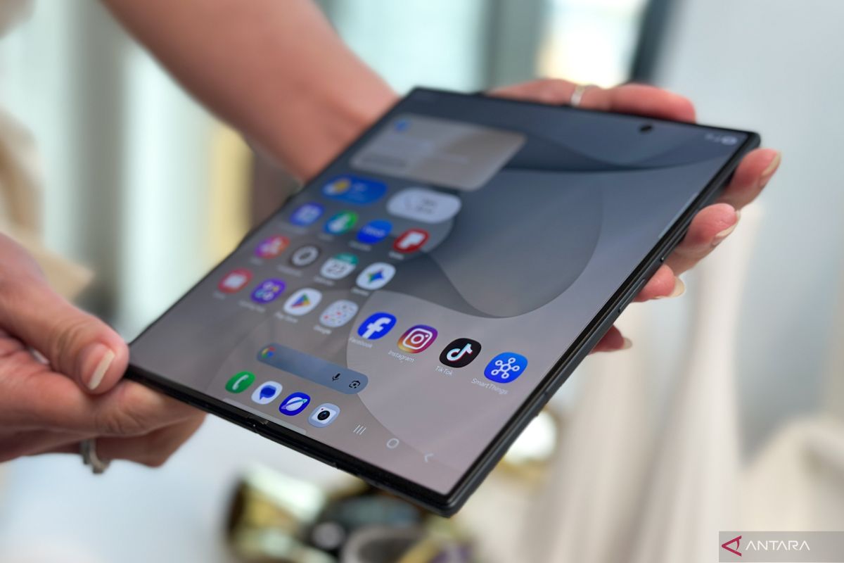 samsung galaxy z fold 8 ultra