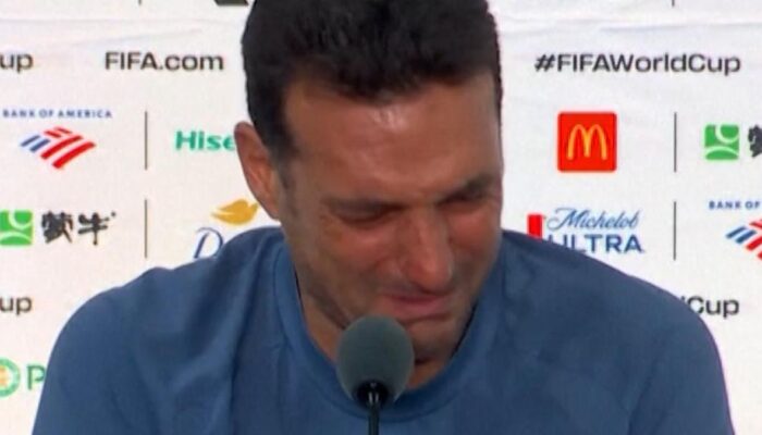 Scaloni Menangis Usai Argentina Gagal Juara Piala Dunia