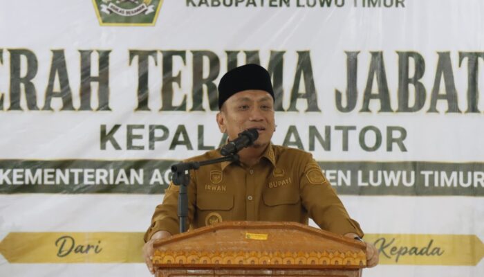 Sertijab Kemenag Lutim, Bupati Irwan Tekankan Sinergi