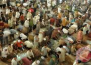 Shalat Sunnah Saat Khutbah Jumat: Boleh atau Tidak?
