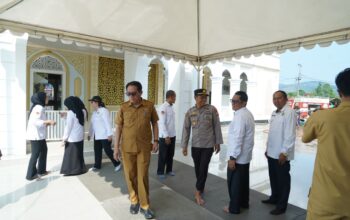 Pemkab Lutim Ikut GEBER MAS, Sekda: Kebersihan Masjid Tanggung Jawab Bersama