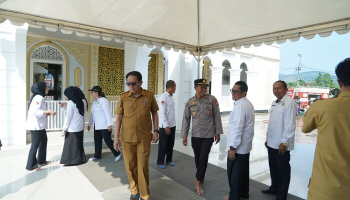 Pemkab Lutim Ikut GEBER MAS, Sekda: Kebersihan Masjid Tanggung Jawab Bersama