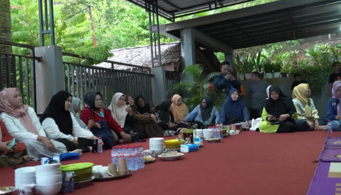 Blusukan, Bupati Luwu Timur Respon Cepat Curhat Warga di Sorowako