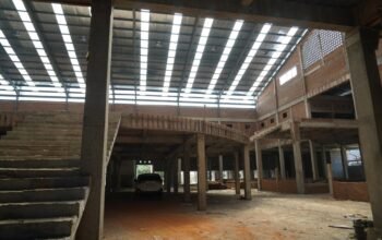 Target Rampung Desember, Bupati dan Wabup Tinjau Progres Pembangunan Pasar Tomoni