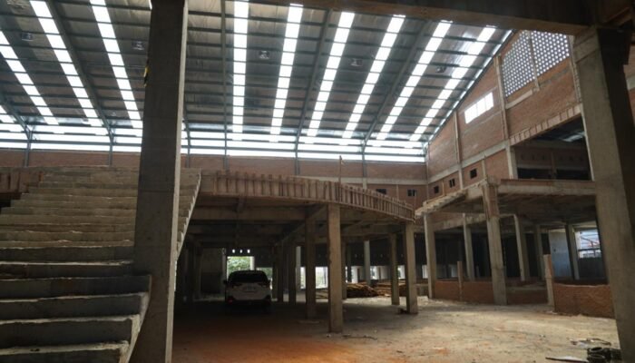 Target Rampung Desember, Bupati dan Wabup Tinjau Progres Pembangunan Pasar Tomoni