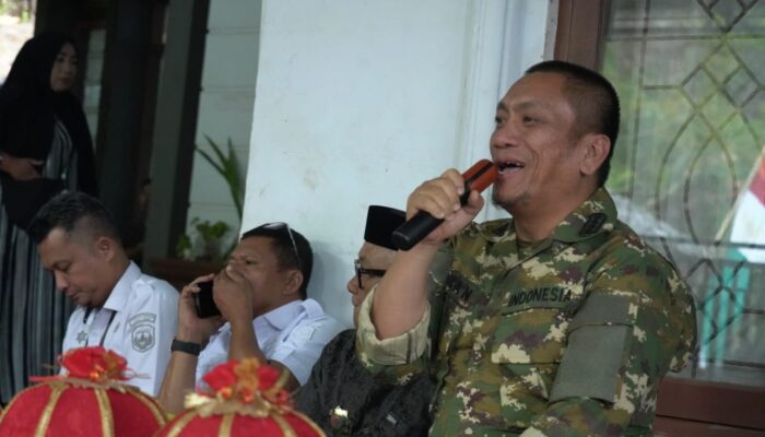 Blusukan di Sorowako, Bupati Luwu Timur Kirim Bus Sekolah Besok