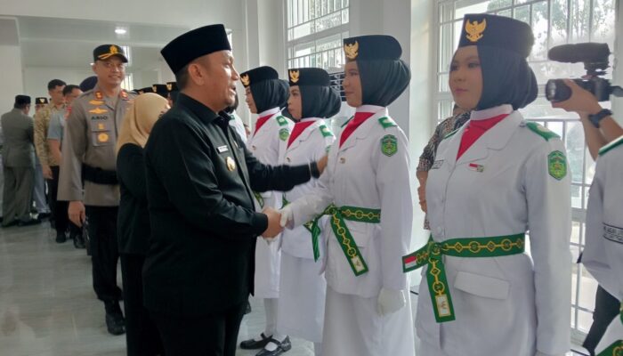 Pengukuhan Paskibraka Luwu Timur Jelang HUT RI ke-81