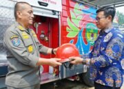 Bupati Irwan Kirim Benteng Baru ke Mahalona Raya: Damkar 4.000 Liter Antisipasi Karhutla