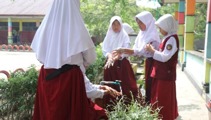 Wujudkan Sekolah Sehat, Pemkab Lutim Bersama Save the Children Perkuat Pengawasan